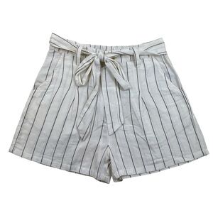 Billabong Women’s White w/Black Stripes Come At Me High Waisted Short Sz L